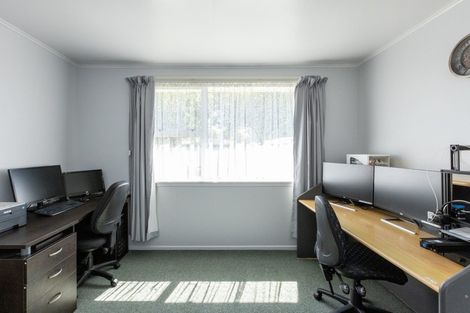 Photo of property in 2/306 Hastings Street South, Hastings, 4122