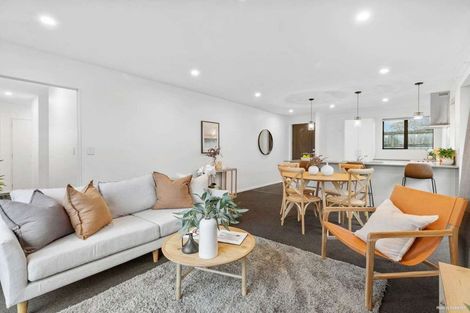 Photo of property in 12 Silver Beech Street, Takanini, 2110