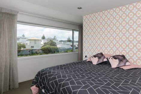 Photo of property in 3 Pukeko Place, Westshore, Napier, 4110