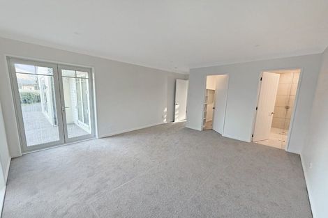 Photo of property in 1 Globe Bay Drive, Templeton, Christchurch, 8042