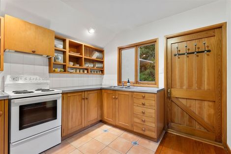 Photo of property in 215 Okuti Valley Road, Little River, 7591