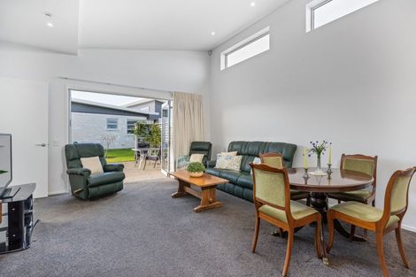 Photo of property in 16 Vanita Drive, Whitianga, 3510