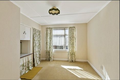 Photo of property in 30 The Parade, Island Bay, Wellington, 6023