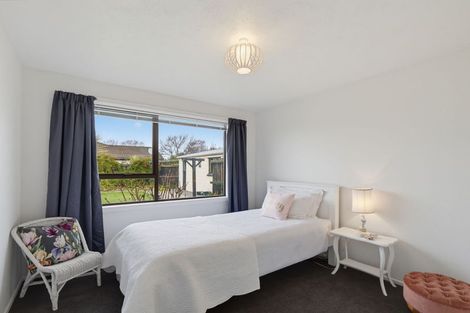 Photo of property in 69 Sarabande Avenue, Redwood, Christchurch, 8051