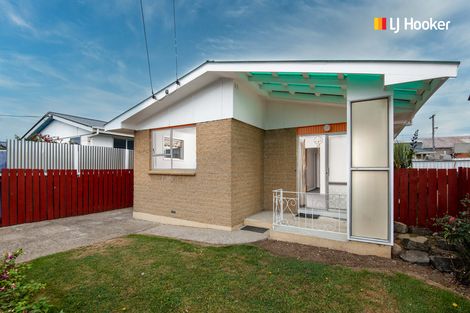 Photo of property in 13 Osmond Street, South Dunedin, Dunedin, 9012