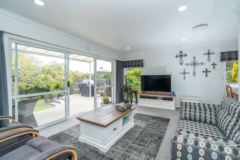 Photo of property in 4 Pulham Crescent, Queenwood, Hamilton, 3210