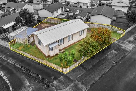 Photo of property in 1/19 Templeton Place, Clendon Park, Auckland, 2103