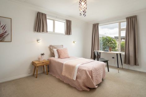 Photo of property in 72 Stephenson Street, Blenheim, 7201