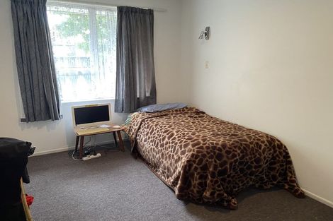 Photo of property in 2/21a Quinns Road, Shirley, Christchurch, 8013