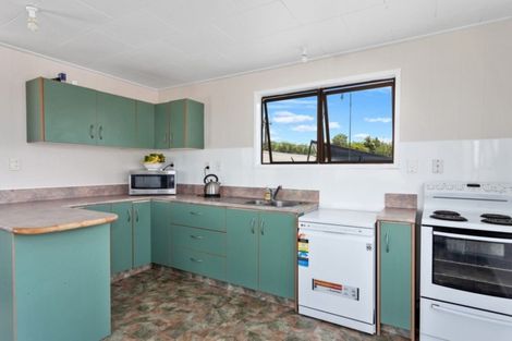 Photo of property in 97 College Road, Edgecumbe, 3120