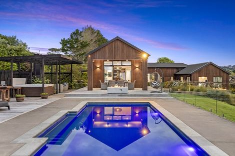 Photo of property in 56 Hull Road, Waitoki, Kaukapakapa, 0871