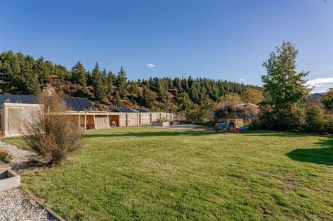 Photo of property in Luggate Park, 22 Cooper Crescent, Luggate, Wanaka, 9383
