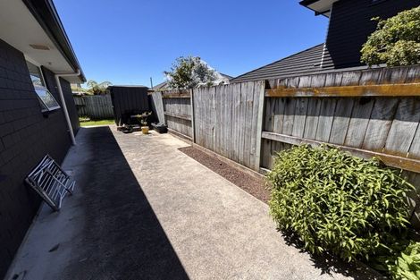 Photo of property in 14a Pegasus Place, Kelvin Grove, Palmerston North, 4414