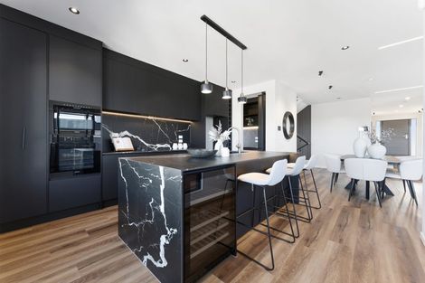 Photo of property in 25 Kumukumu Road, Long Bay, Auckland, 0630