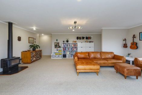 Photo of property in 83 Williams Road, Tokomaru, Palmerston North, 4474