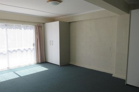 Photo of property in 87 Clawton Street, Westown, New Plymouth, 4310