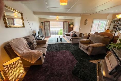 Photo of property in 18 Lewin Street, Balclutha, 9230