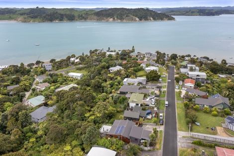Photo of property in 8 Bay View Road, Raglan, 3225