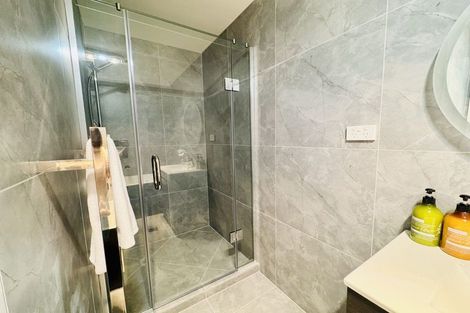 Photo of property in 2/31 Normandy Place, Henderson, Auckland, 0610