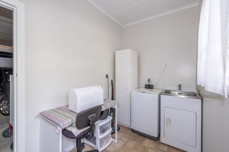 Photo of property in 78 Winchester Street, Levin, 5510