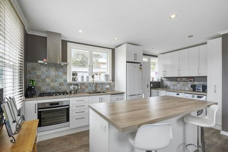 Photo of property in 11 Tuki Street, Titahi Bay, Porirua, 5022