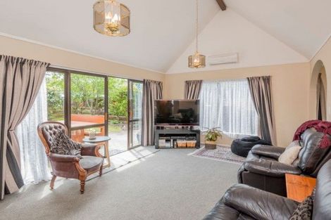 Photo of property in 30 Teoti Street, Paraparaumu Beach, Paraparaumu, 5032