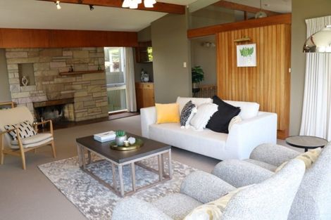 Photo of property in 345 Devonport Road, Tauranga, 3110