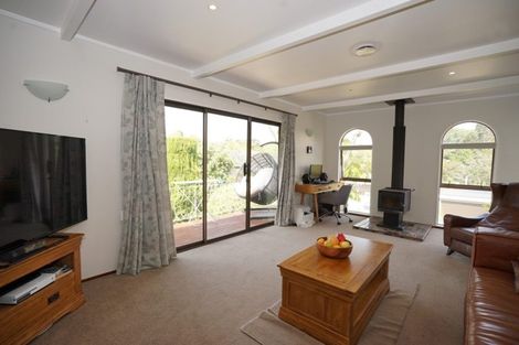 Photo of property in 86 Porritt Avenue, Chatswood, Auckland, 0626
