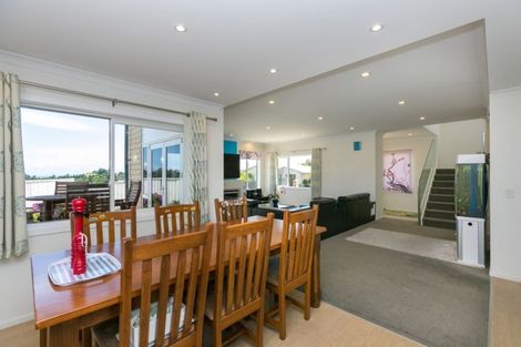 Photo of property in 206e Heta Road, Merrilands, New Plymouth, 4312