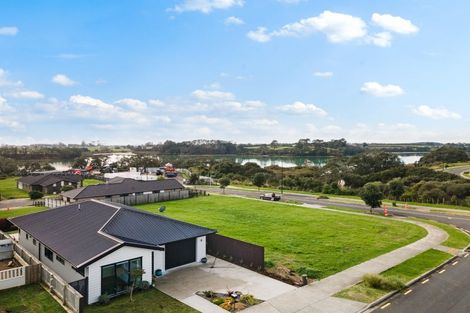 Photo of property in 4 Otohikawa Avenue, Glenbrook, 2681