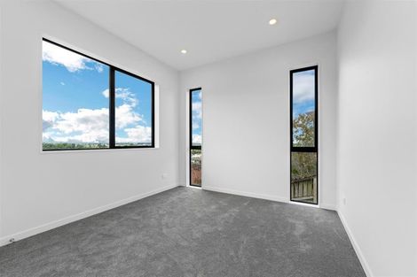 Photo of property in 59 Kirikiri Drive, Papakura, 2110