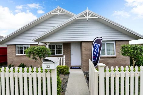 Photo of property in 23 Queens Park Crescent, Frankton, Hamilton, 3204