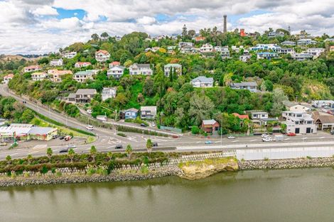 Photo of property in 3 Rees Street, Durie Hill, Whanganui, 4500