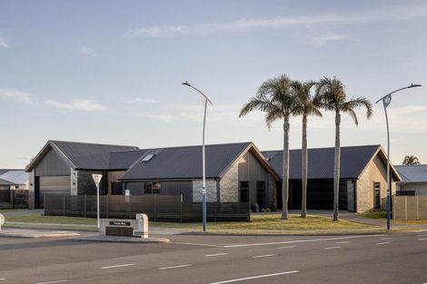 Photo of property in 46 Montiicola Drive, Papamoa Beach, Papamoa, 3118