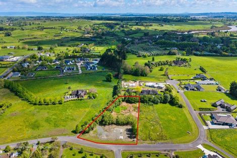 Photo of property in 9 Karaka School Lane, Karaka, 2580