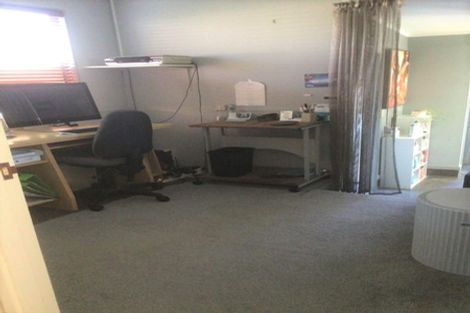 Photo of property in 12 Emery Place, Papamoa Beach, Papamoa, 3118