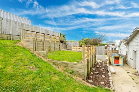 Photo of property in 32 Bernard Street, Kenmure, Dunedin, 9011