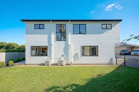 Photo of property in 29a Mackenzie Street, Te Atatu South, Auckland, 0610