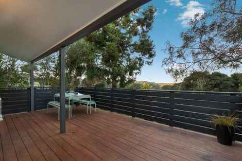 Photo of property in 420 Huia Road, Laingholm, Auckland, 0604