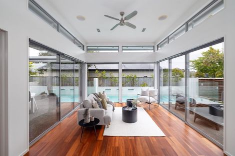 Photo of property in 10 Hatton Court, Northwood, Christchurch, 8051