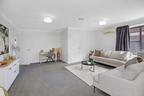 Photo of property in 2/358 Greers Road, Bishopdale, Christchurch, 8053