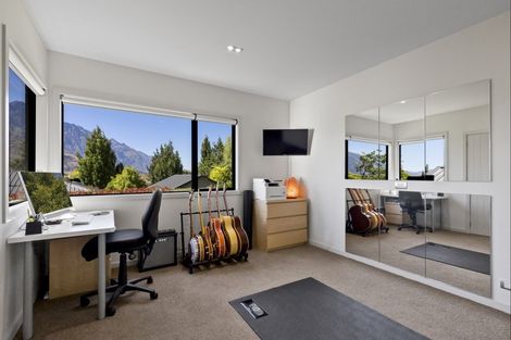 Photo of property in 3 Coleshill Lane, Lower Shotover, Queenstown, 9371