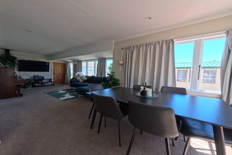 Photo of property in 51a Fraser Crescent, Elderslea, Upper Hutt, 5018