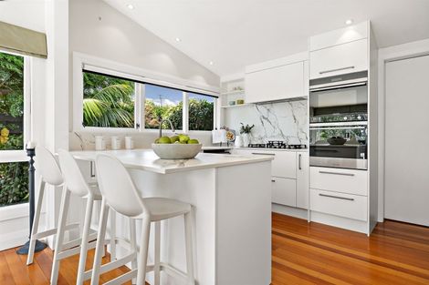 Photo of property in 74 Bleakhouse Road, Howick, Auckland, 2014