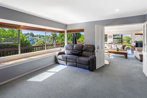 Photo of property in 48 Redwing Street, Browns Bay, Auckland, 0630