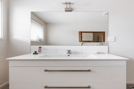 Photo of property in 7 Vista Close, Omokoroa, 3114