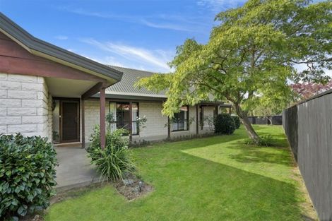 Photo of property in 6 Heaphy Place, Casebrook, Christchurch, 8051