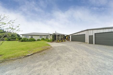 Photo of property in 1911 Makino Road, Halcombe, Feilding, 4779