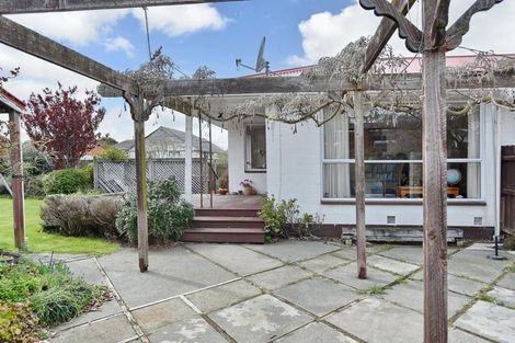 Photo of property in 32 Monowai Crescent, North New Brighton, Christchurch, 8083