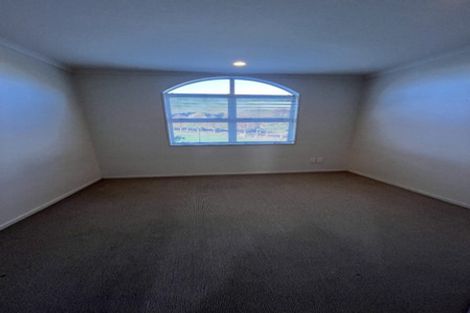 Photo of property in 4 Lime Crescent, Papakura, 2110